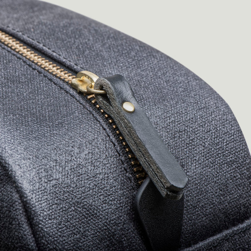 Wolf Travel Kit - Wolf Leather Goods